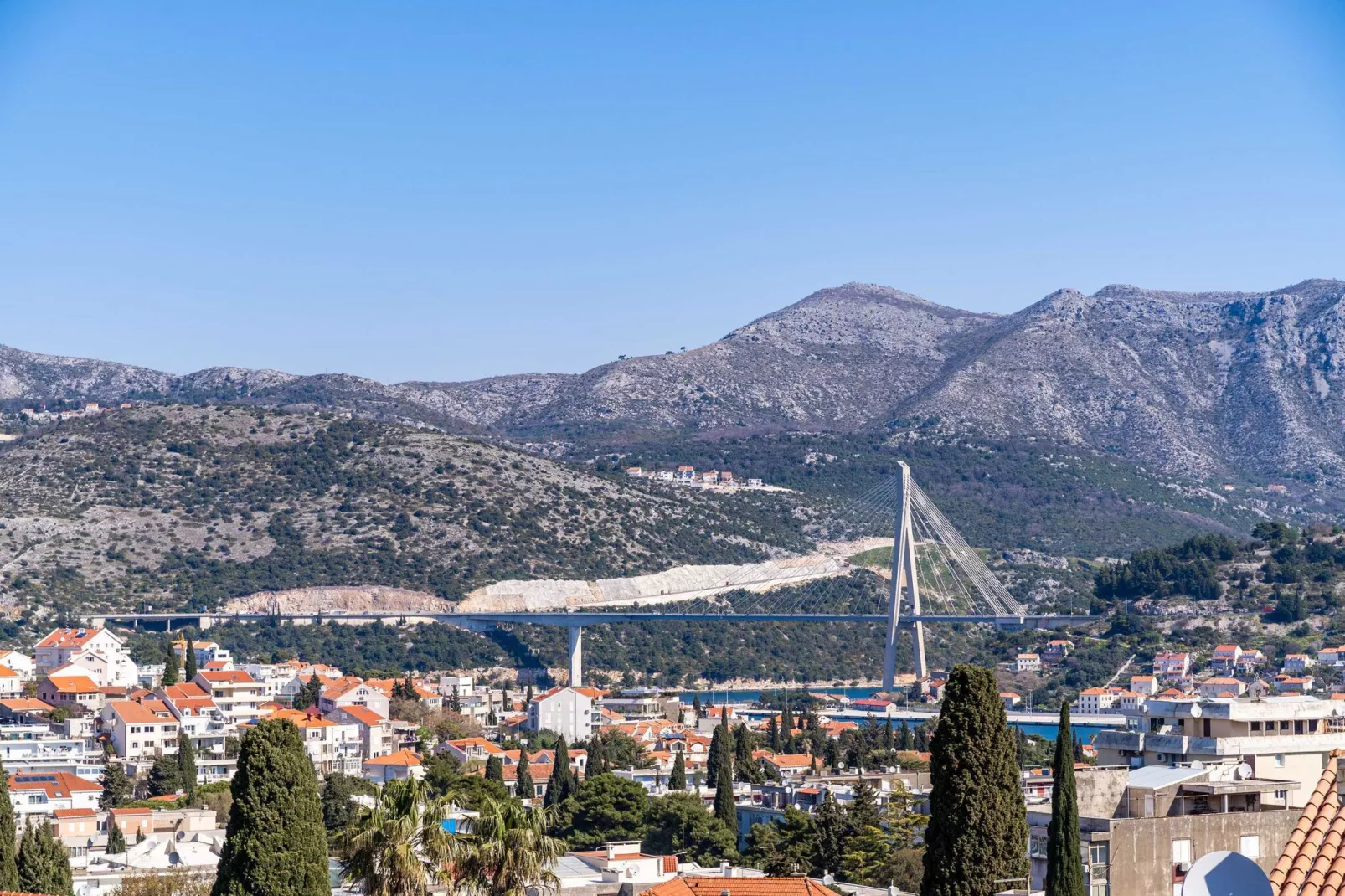 Apartment Dorica - One Bedroom Apartment with Terrace-View