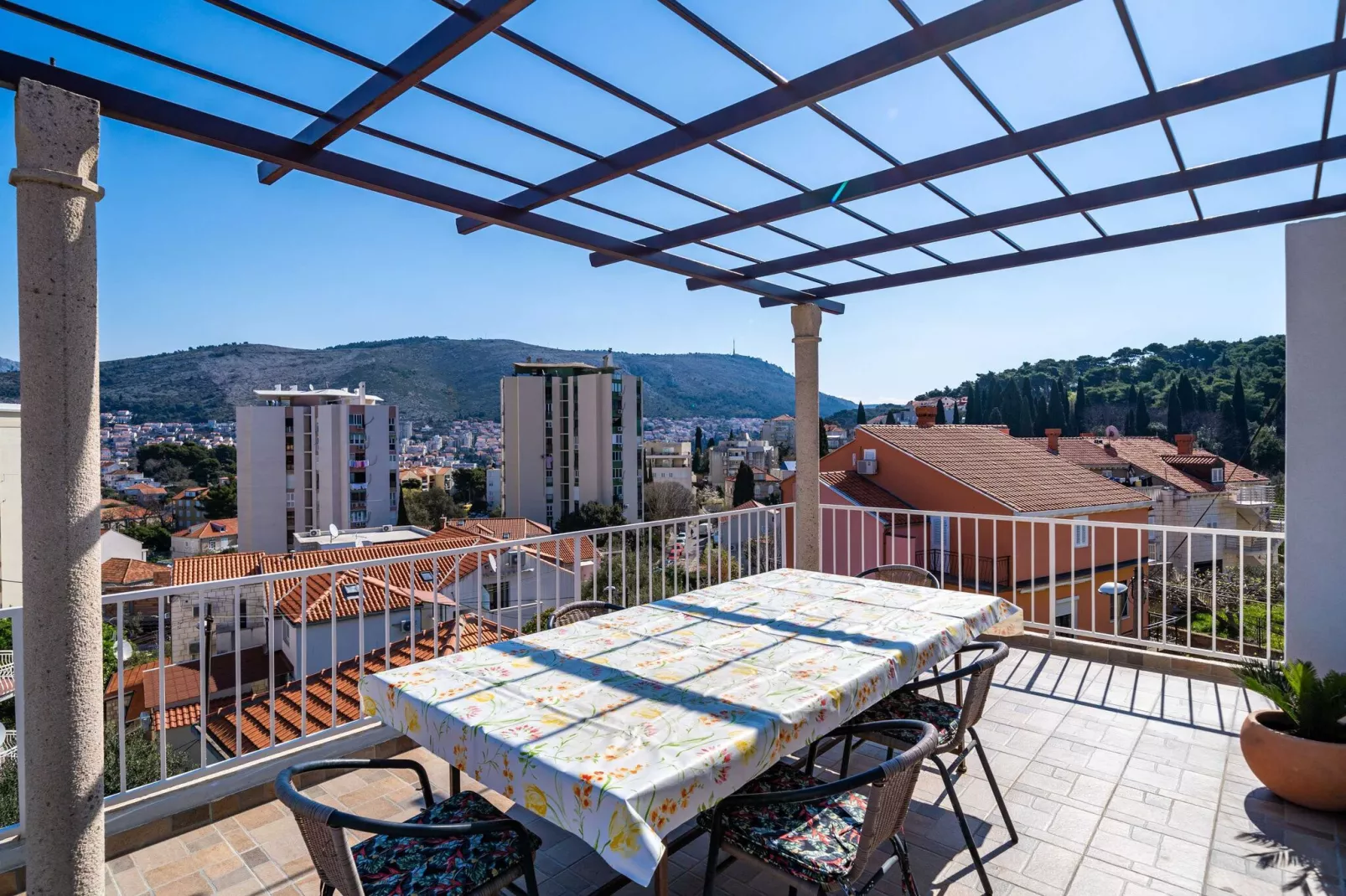 Apartment Dorica - One Bedroom Apartment with Terrace-Terrace