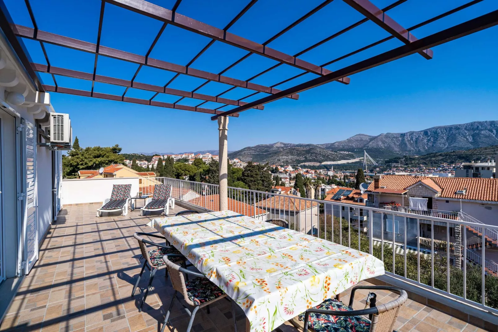 Apartment Dorica - One Bedroom Apartment with Terrace-Terrace