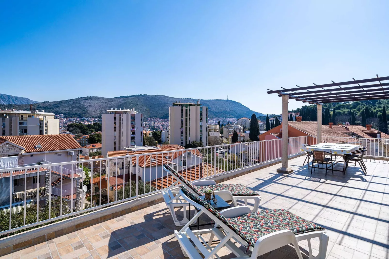 Apartment Dorica - One Bedroom Apartment with Terrace-Terrace