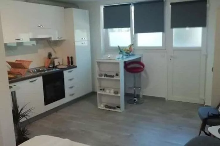 Apartment Little Secret - Studio Apartment-Kitchen