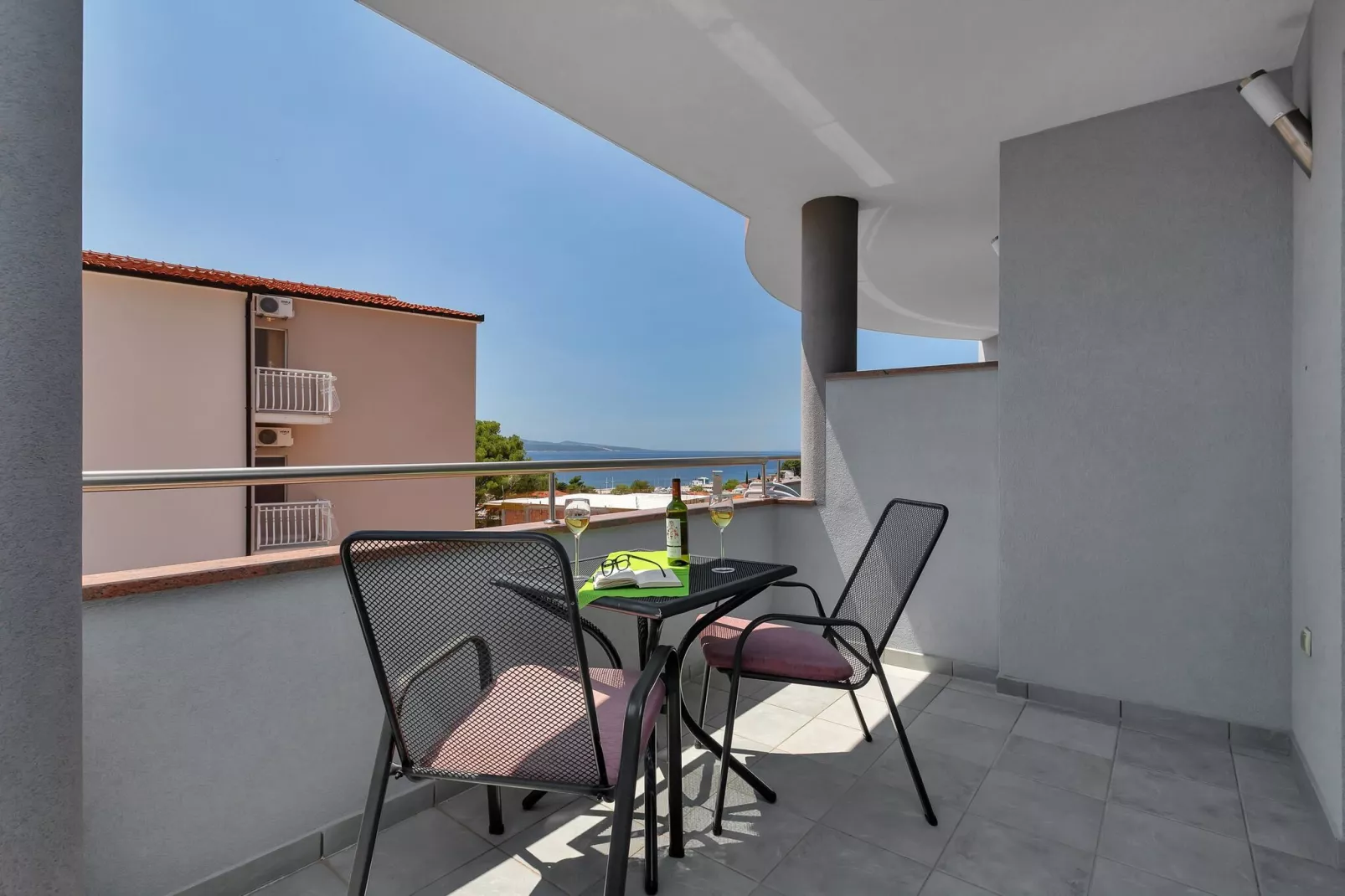 Apartments Villa Juric - Studio Apartment with Balcony (Crveni Studio)-Terrace balcony