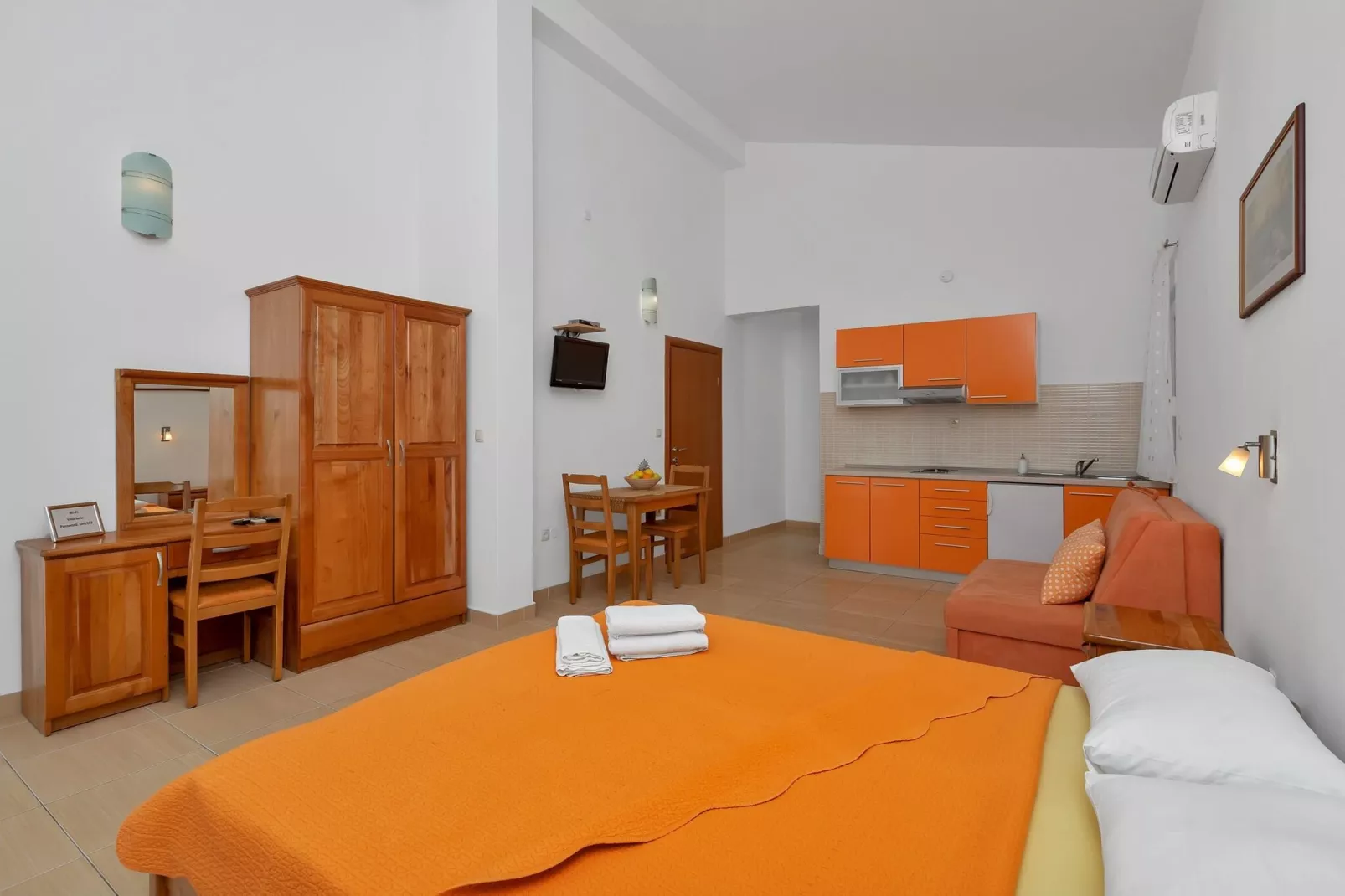 Apartments Villa Juric- Studio Apartment (Žuti 3)-Bedroom