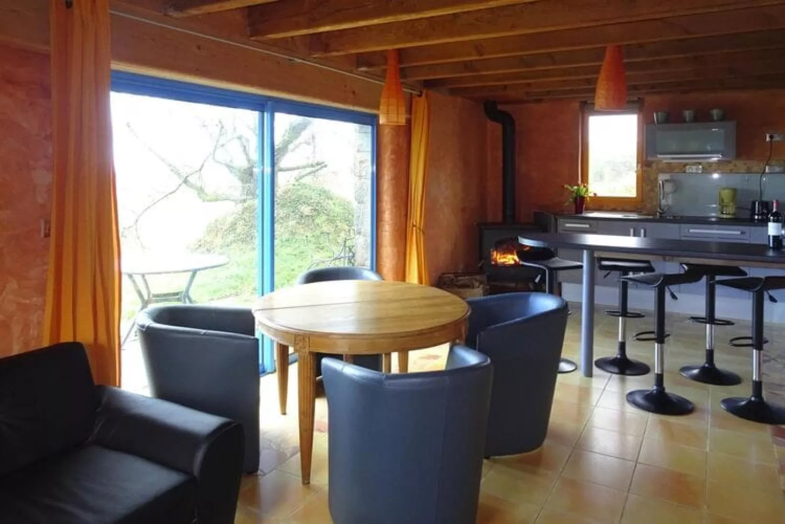 Holiday home, Trédrez-Locquémeau-Grand gîte-Living room