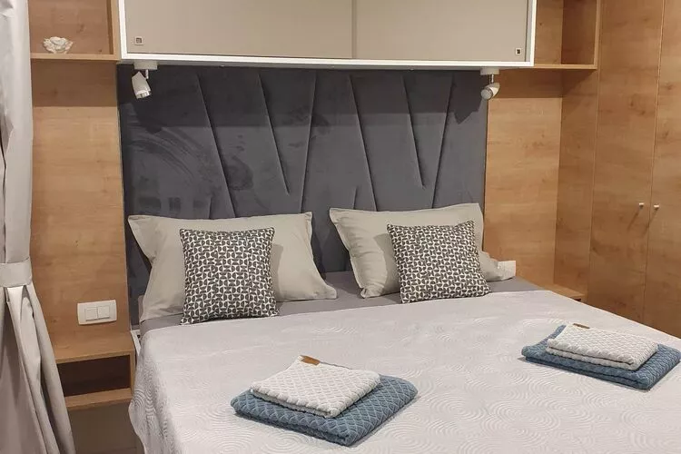 Mobile Homes Karlo & Dino -  Two Bedroom Mobile Home with Terrace - Dino-Bedroom