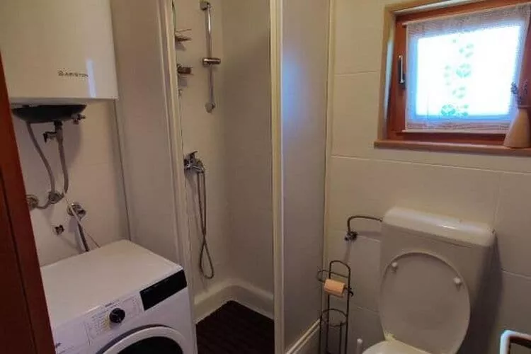 Tetina Kuća - Two Bedroom Holiday Home with Terrace-Bathroom