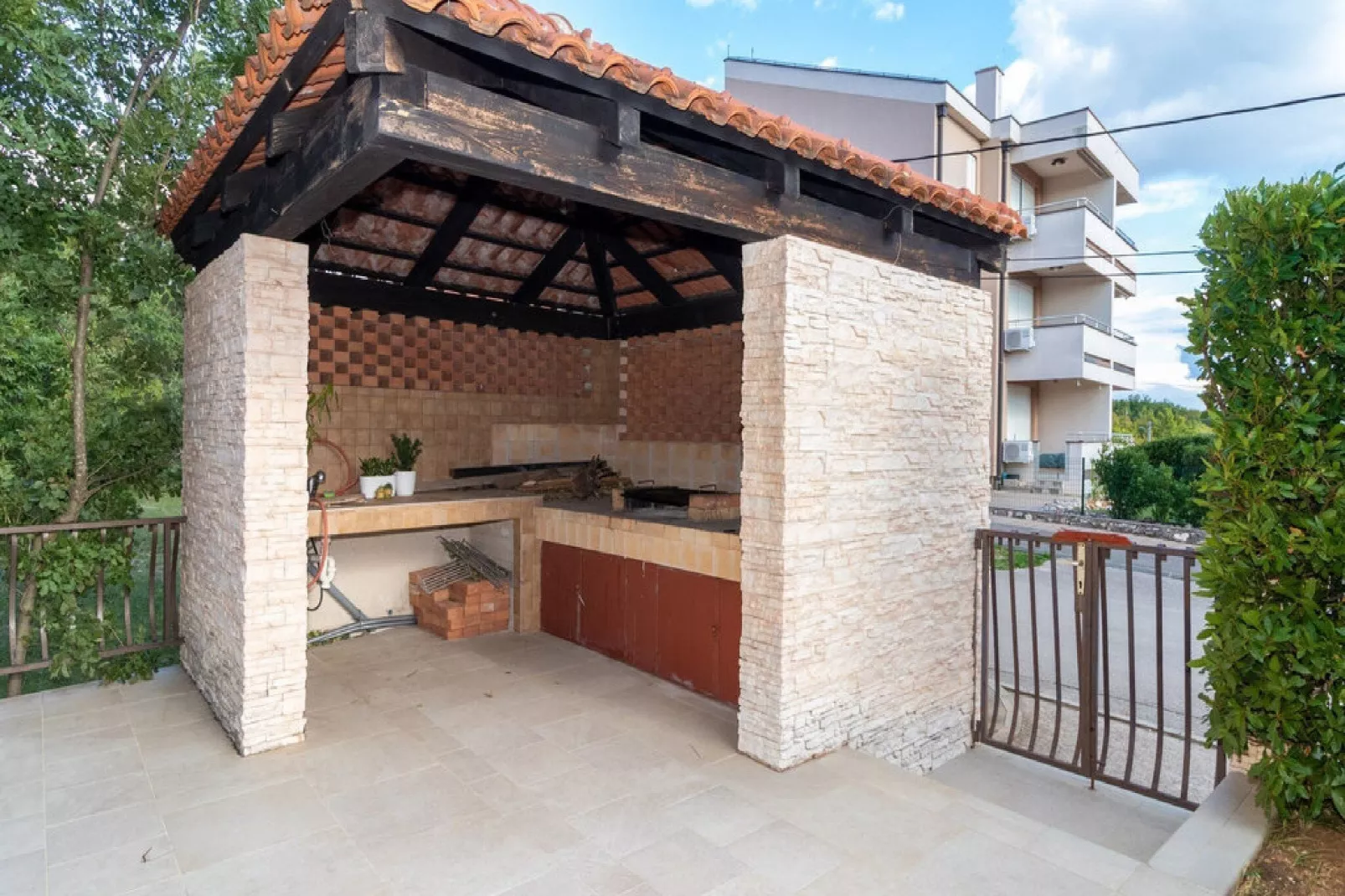 Apartments Ilija Njavro - Studio Apartment with Balcony (Apartment 1)-Facilities