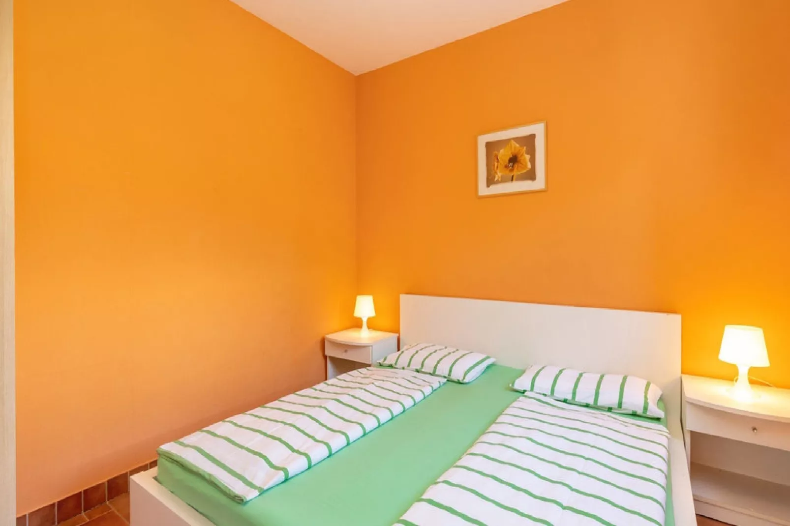 Apartments Ilija Njavro - One Bedroom Apartment with Balcony (Apartment 3)-Bedroom
