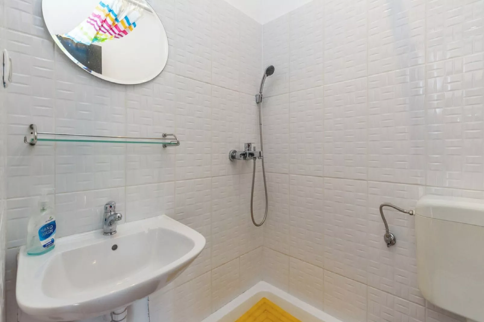 Apartments Ilija Njavro - Studio Apartment (Apartment 2)-Bathroom