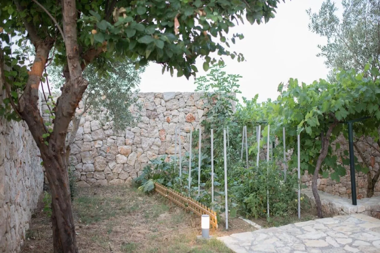 Apartments Mistral - Three Bedroom Apartment with Balcony and Shared Swimming Pool A2-Gardens summer