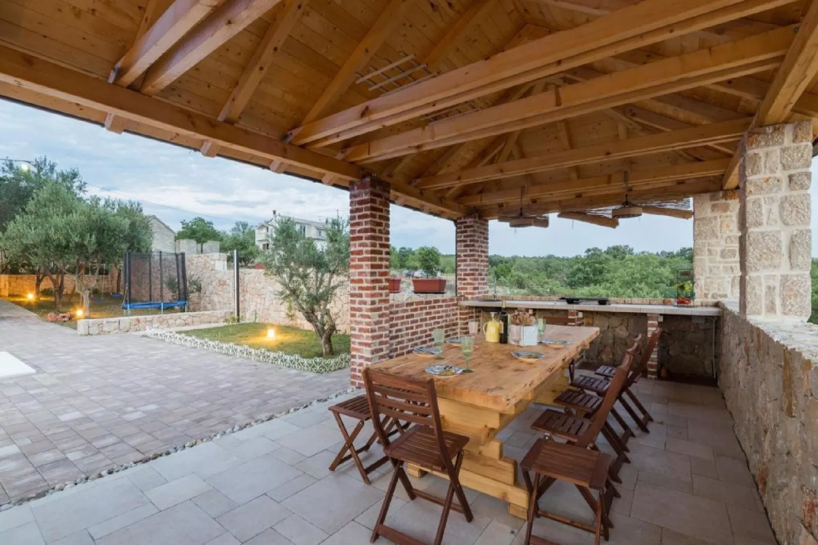Apartments Mistral - Three Bedroom Apartment with Balcony and Shared Swimming Pool A2-Terrace