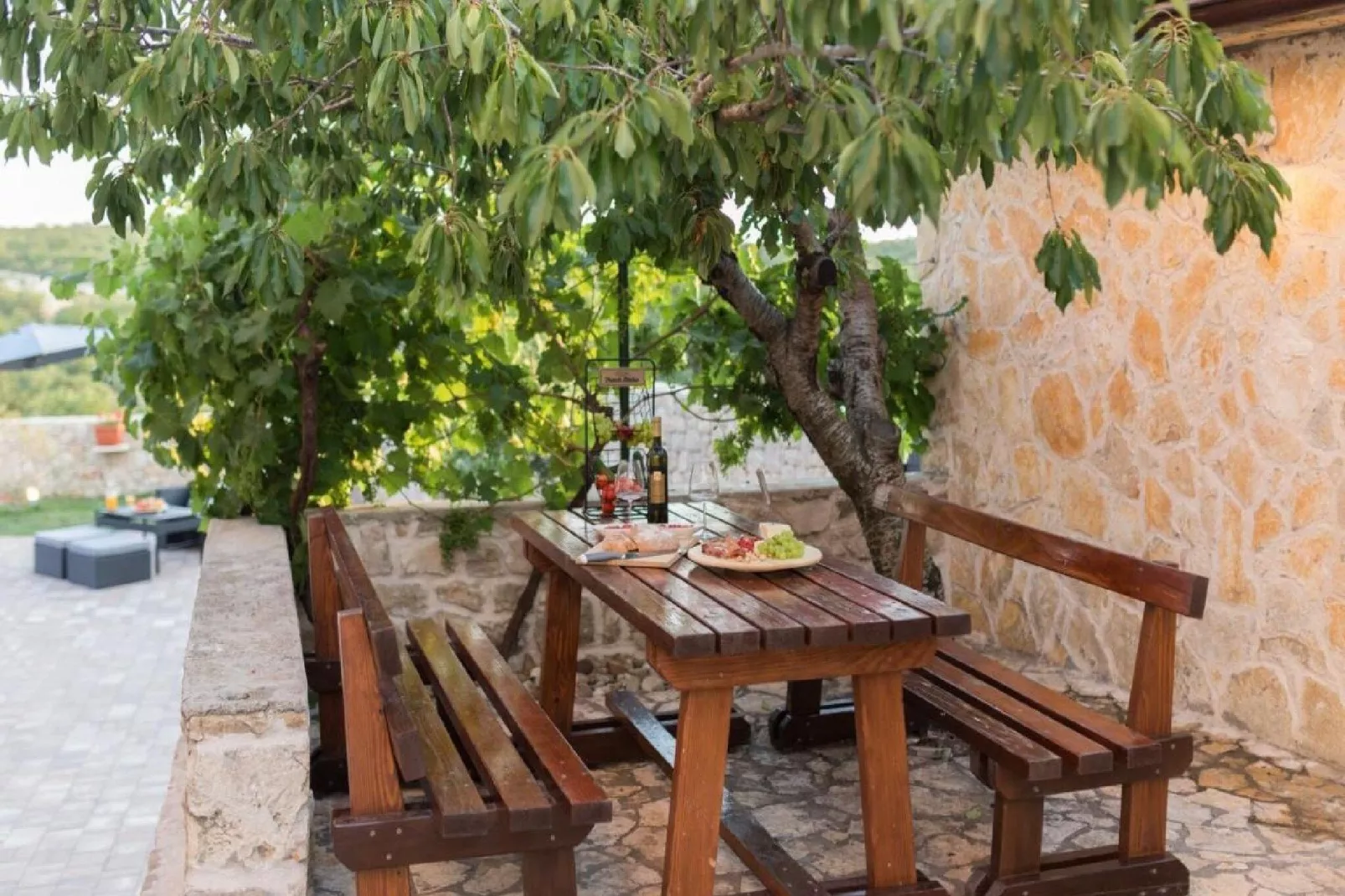 Apartments Mistral - Three Bedroom Apartment with Balcony and Shared Swimming Pool A2-Terrace