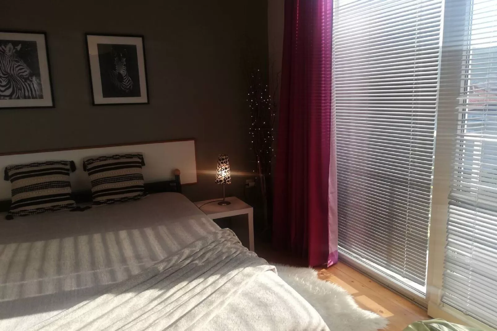 Apartments Villa Dona - Double Room (Soba M)-Schlafzimmer