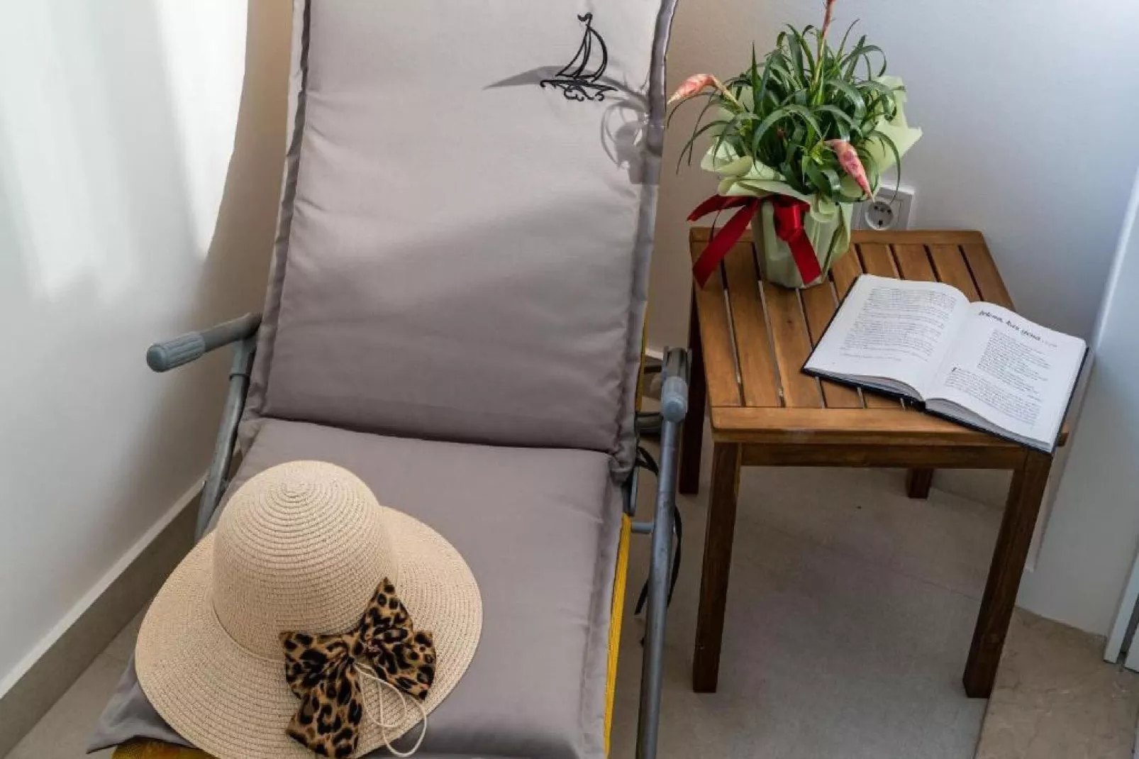 Apartment Anka - One Bedroom Apartment with Terrace-Innen