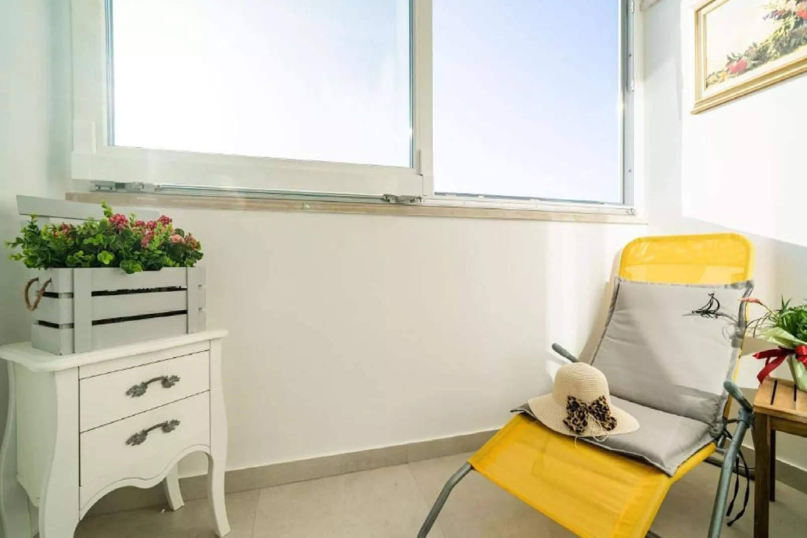 Apartment Anka - One Bedroom Apartment with Terrace-Terrasse