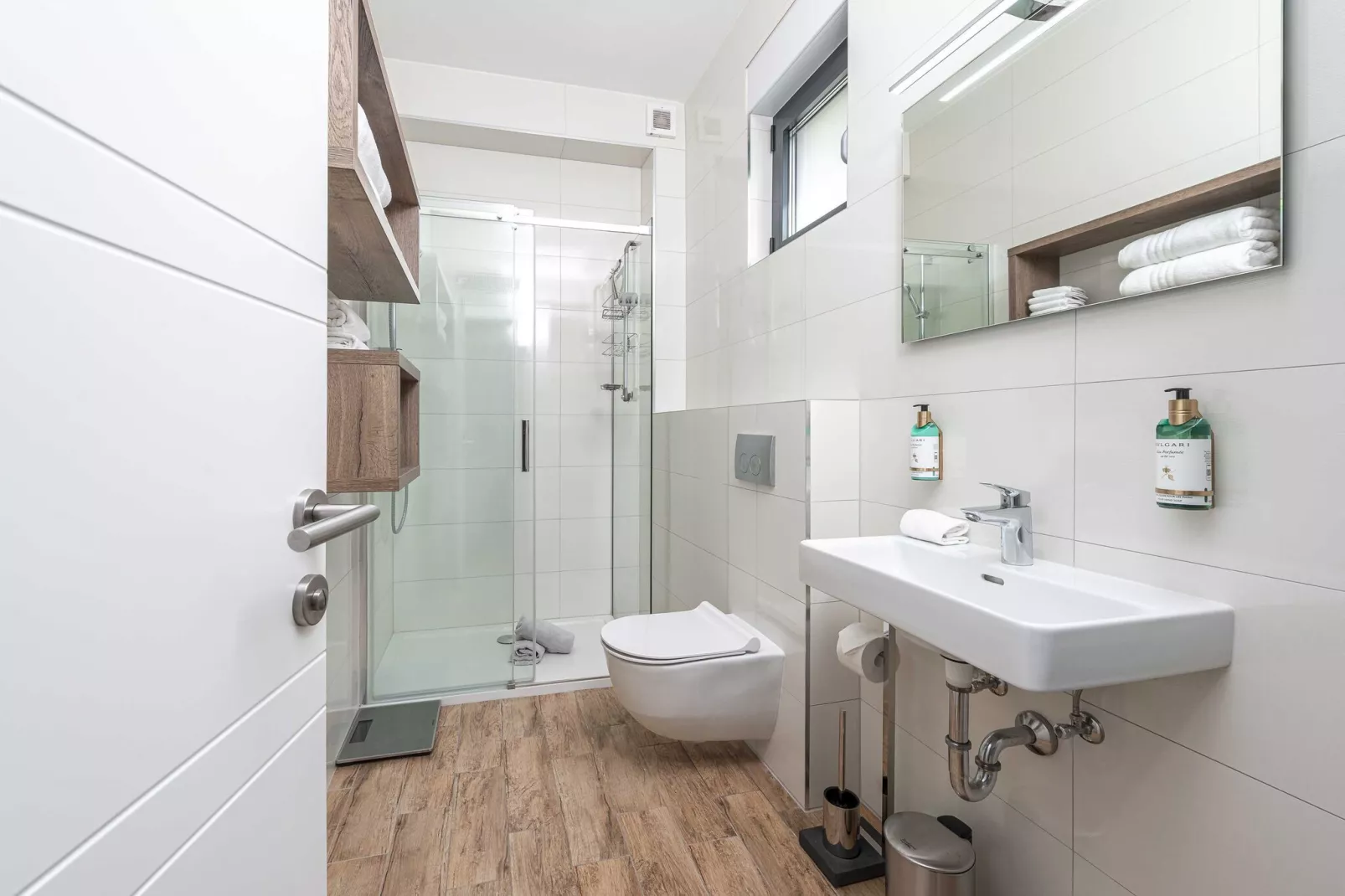 Villa Agave - Five Bedroom Villa with Swimming Pool-Bathroom