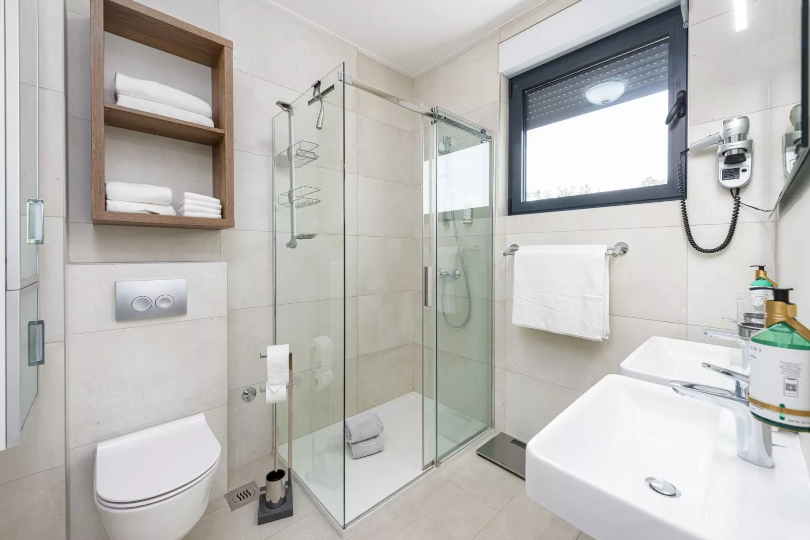 Villa Agave - Five Bedroom Villa with Swimming Pool-Bathroom