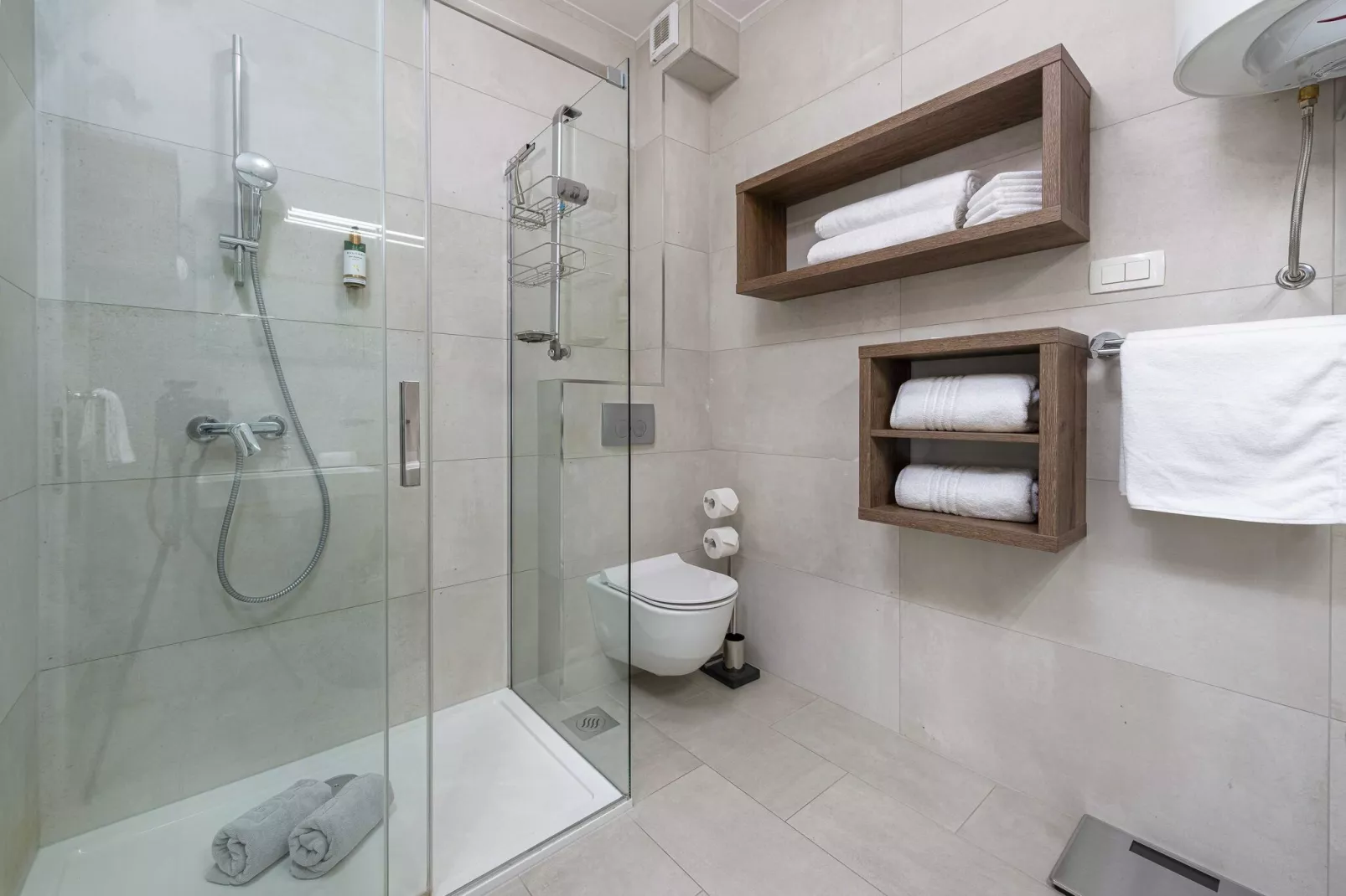 Villa Agave - Five Bedroom Villa with Swimming Pool-Bathroom