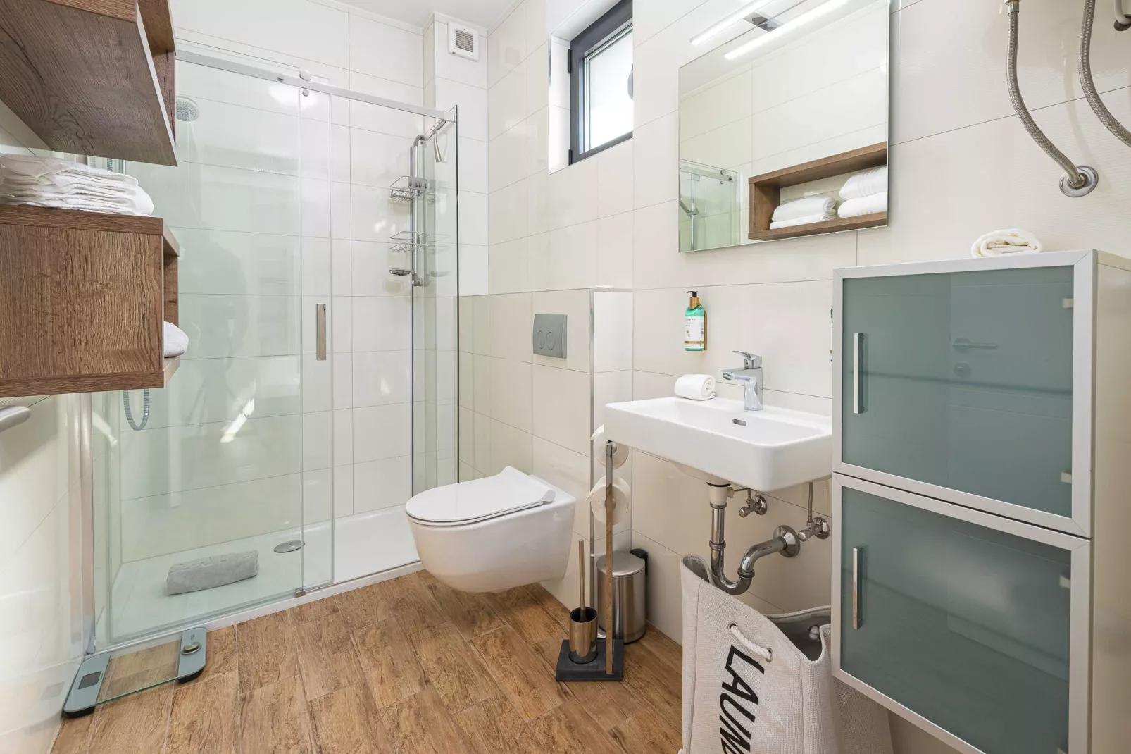 Villa Agave - Five Bedroom Villa with Swimming Pool-Bathroom