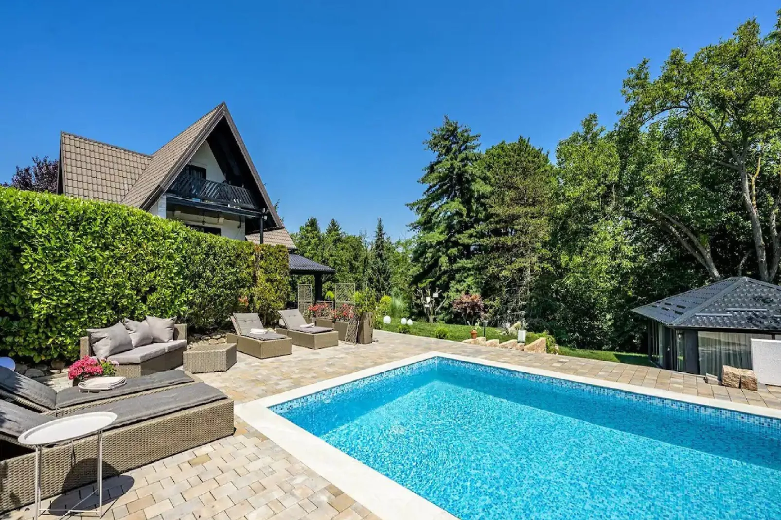 Holiday Home Frieden - Three Bedroom Holiday Home with Swimming Pool-Piscine