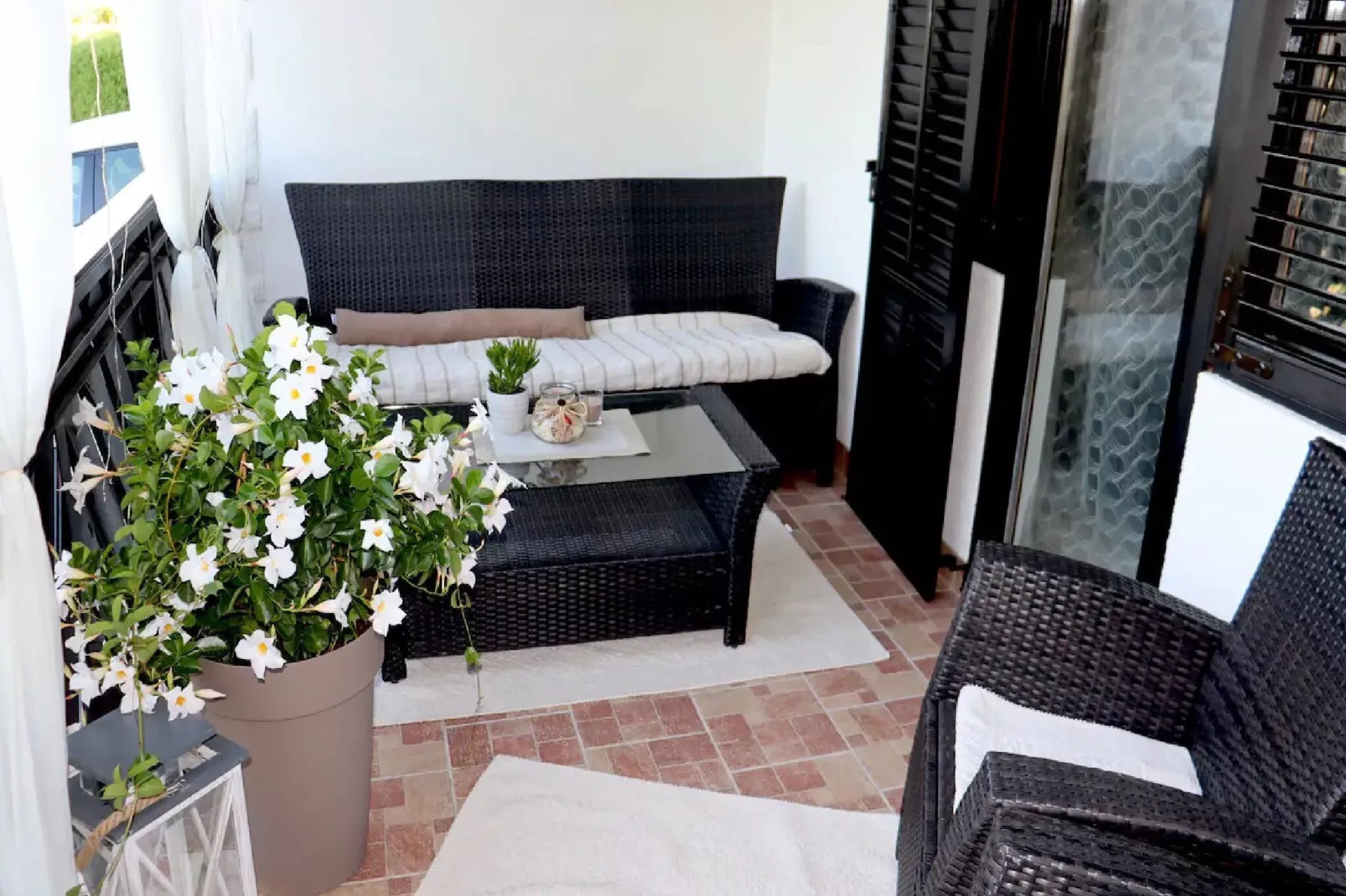 Holiday Home Frieden - Three Bedroom Holiday Home with Swimming Pool-Terrasse