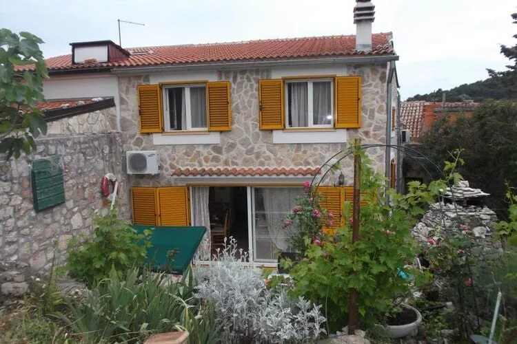 Apartments Sunce - One Bedroom Apartment with Sea View and Terrace (PLAVI)-Outdoor
