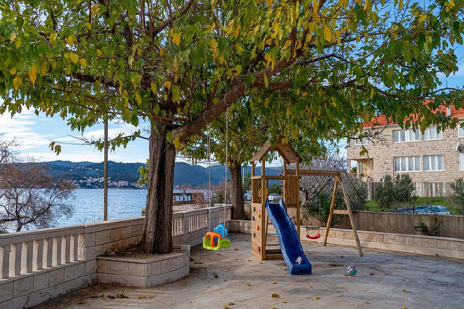 Villa Ponar - Two Bedroom Villa with Terrace and Swimming Pool-Extérieur