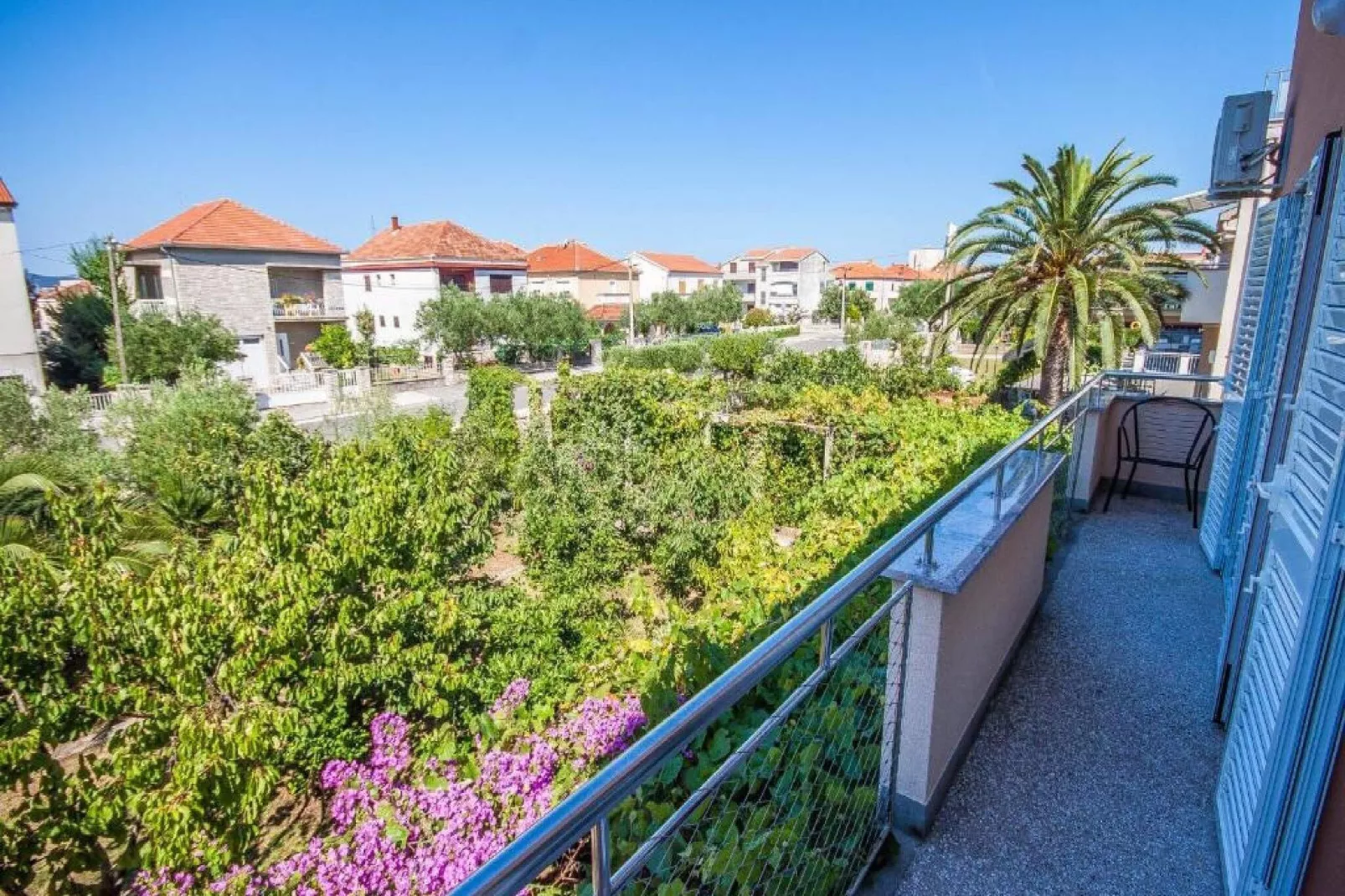 Apartments Amalia - Two Bedroom Apartment with Roofed Terrace (Amalia 2)-Terrassenbalkon