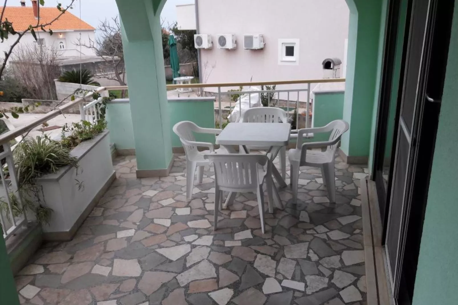 Apartments Kozino - One Bedroom Apartment with Terrace (Apartment 1)-Terrasse