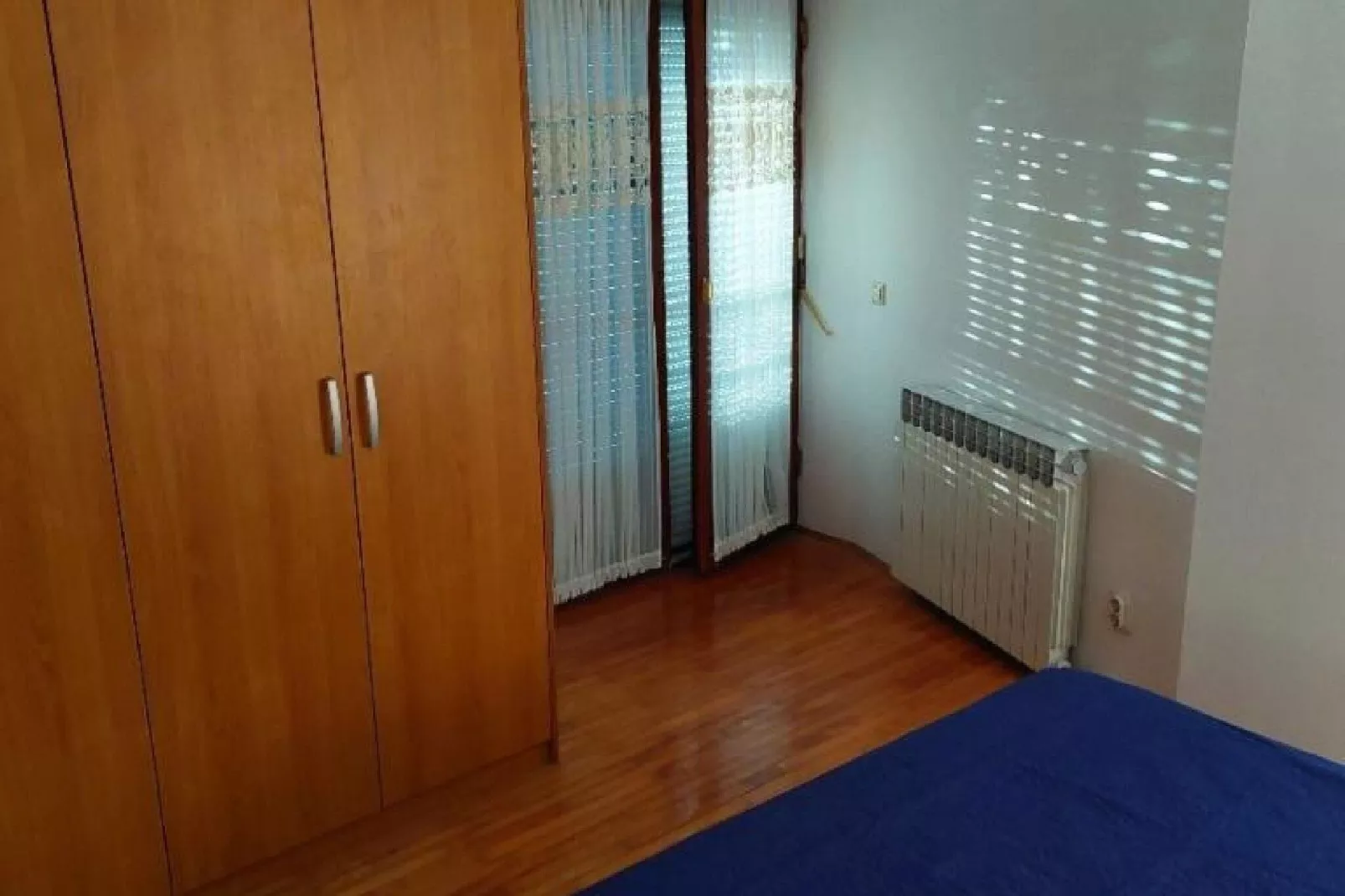Apartments Kozino - Three Bedroom Apartment with Terrace and Sea View (Apartment 3)-Schlafzimmer