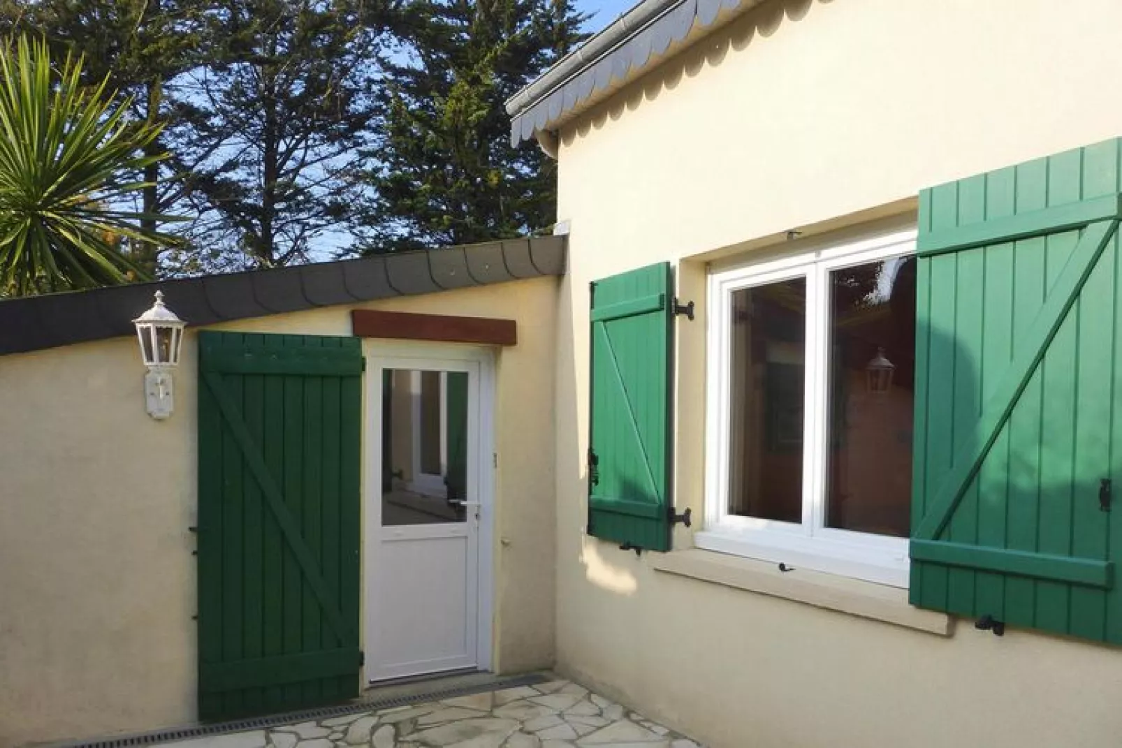 Holiday home Hillion-Exterior summer