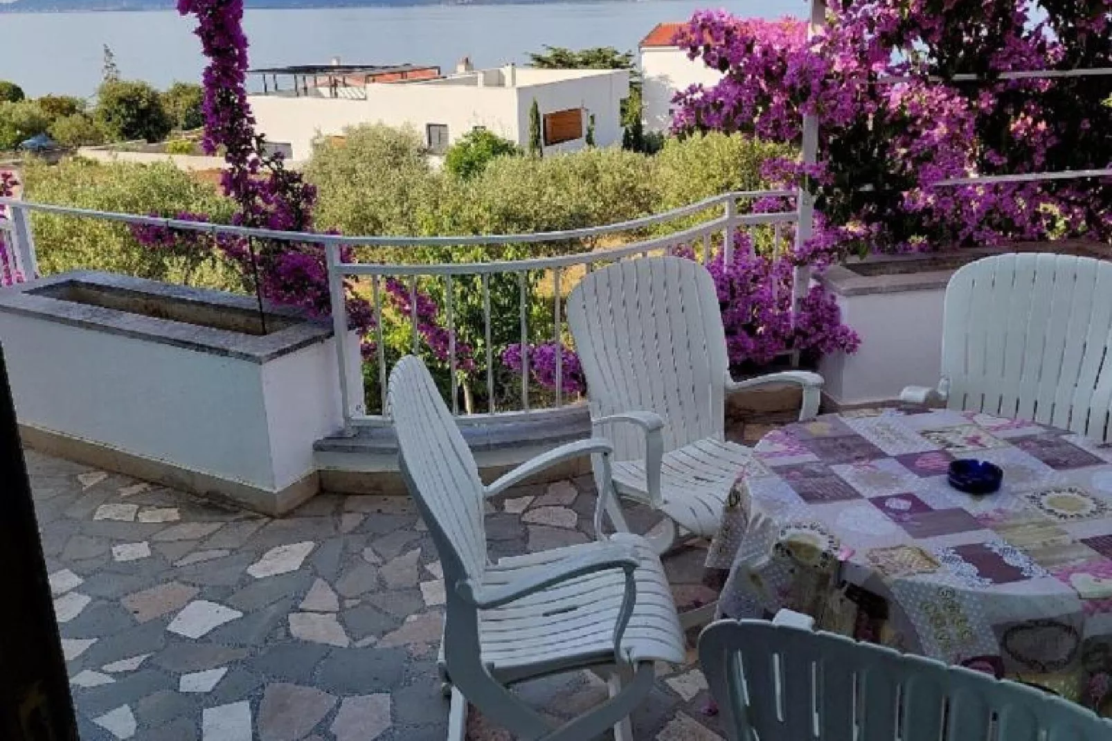 Apartments Kozino - Three Bedroom Apartment with Terrace and Sea View (Apartment 3)-Terrasse
