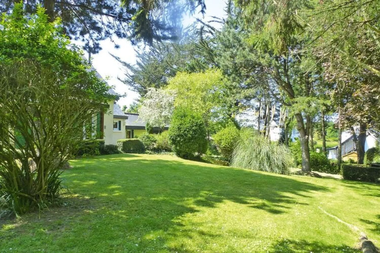 Holiday home Hillion-Gardens summer