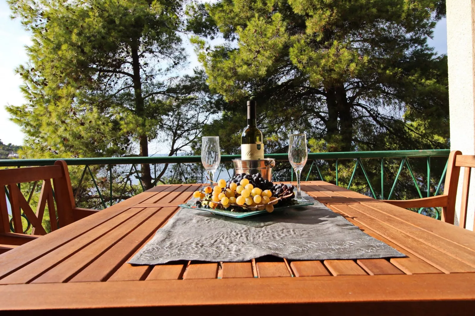 Apartments Sunset - Two Bedroom Apartment with Terrace and Sea View ( Gornji )-Terrasse