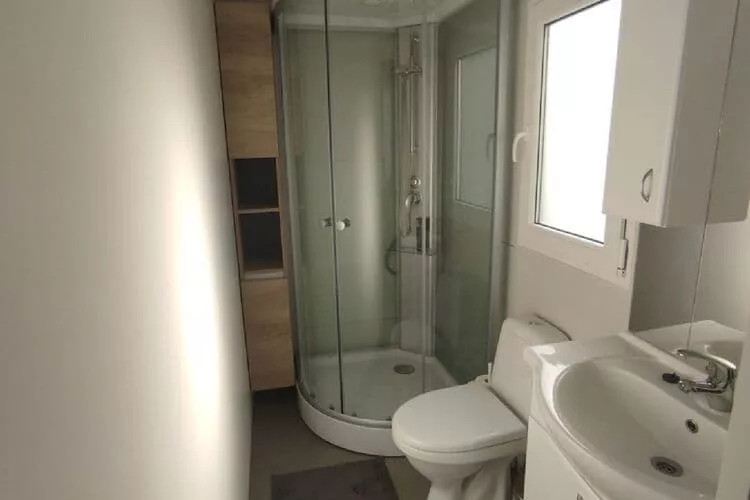 Dalmatino Pleasure Mobile Home - Two Bedroom Mobile Home with Terrace-Bathroom