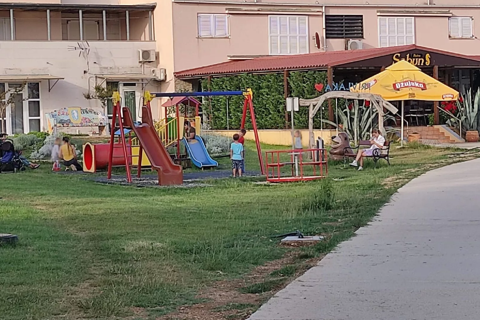Dalmatino Pleasure Mobile Home - Two Bedroom Mobile Home with Terrace-Atmosphere