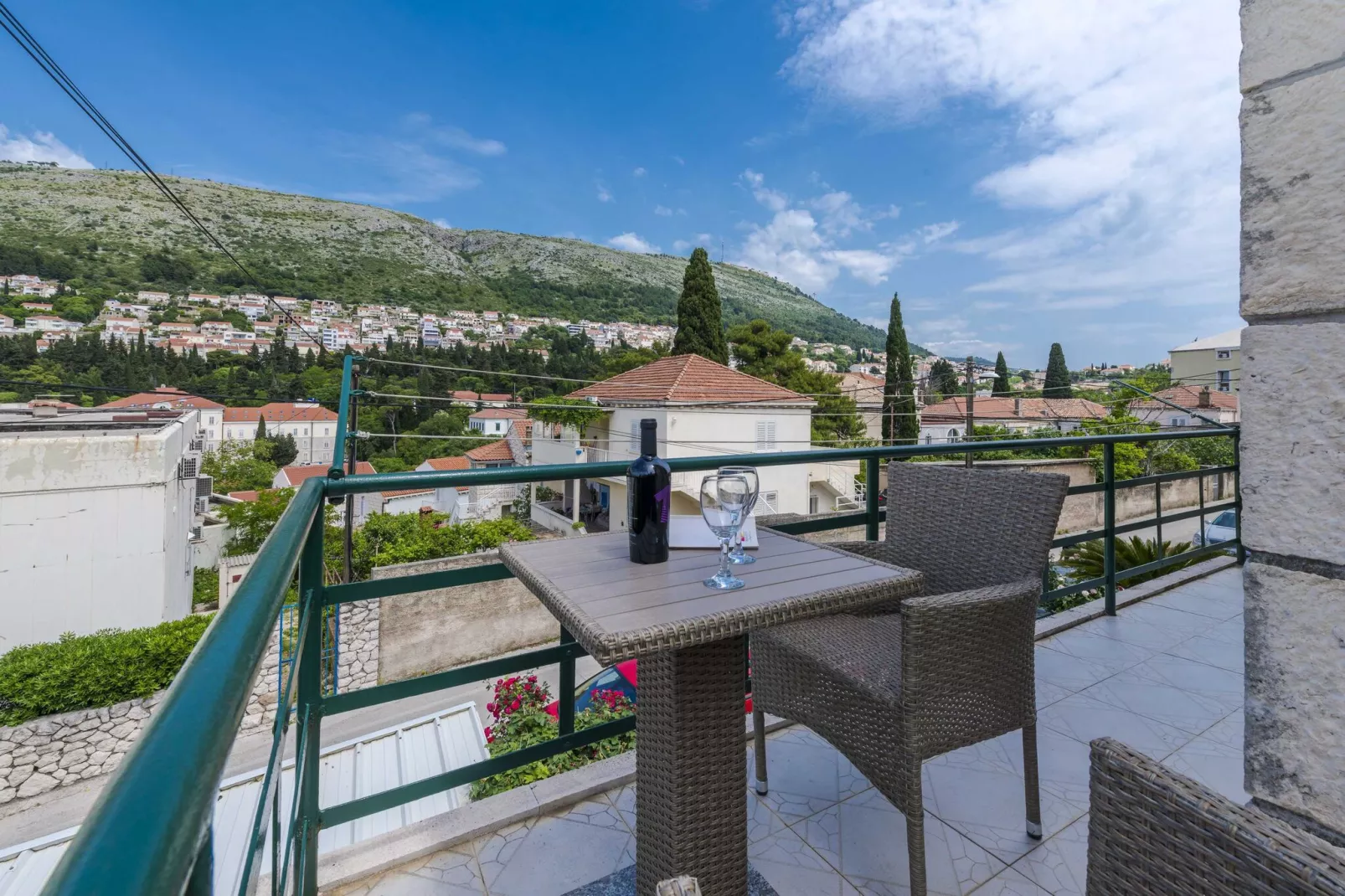 Apartment Iva - One Bedroom Apartment with Balcony-Terrassenbalkon
