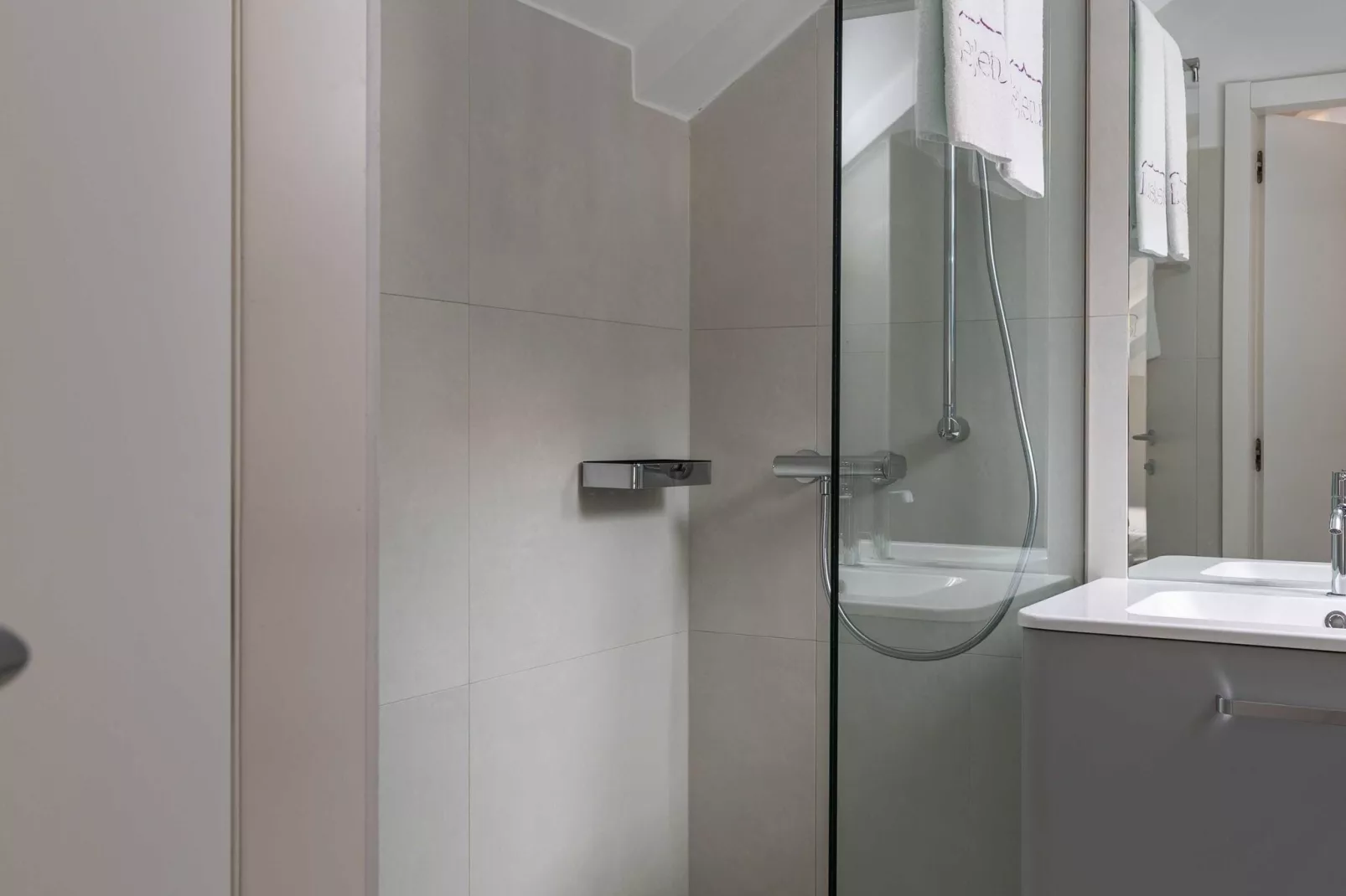 Rooms Lejletul - Double Room  (BEDR)-Bathroom
