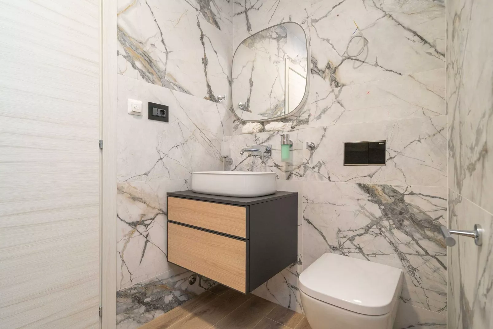 Apartments Villa Royale - Studio Apartment with Sea View - 1-Bathroom