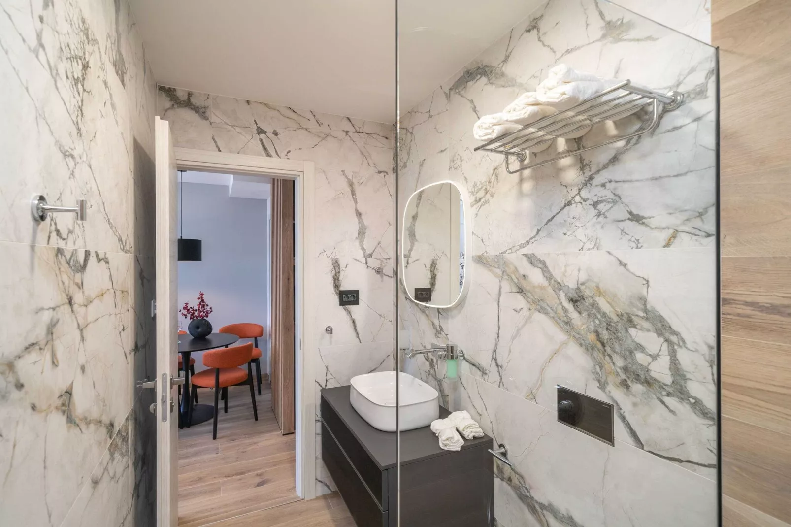 Apartments Villa Royale - Deluxe One Bedroom Apartment with Sea View - 2-Bathroom