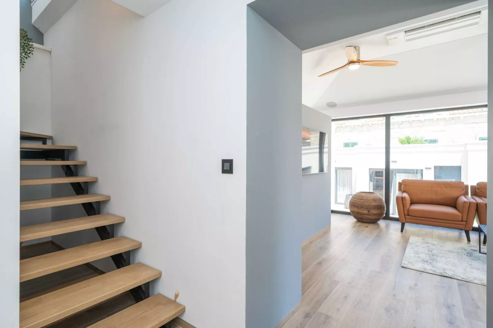 Apartments Villa Royale - Premium One Bedroom Apartment with Sea View - 3-Indoor