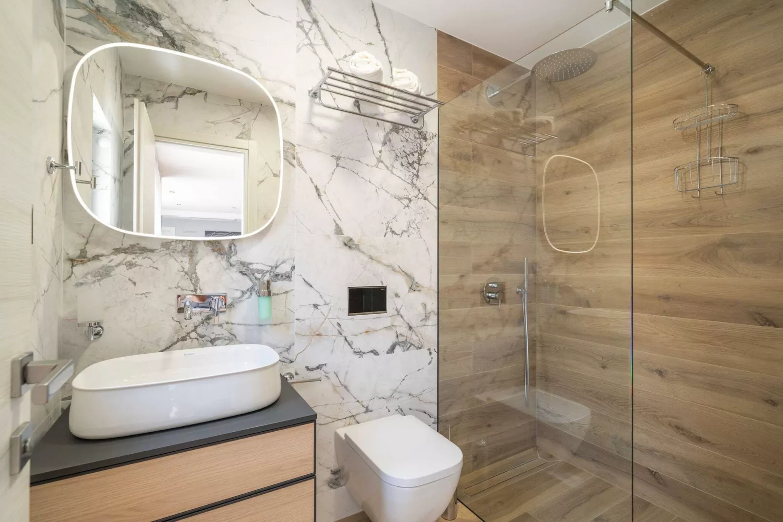 Apartments Villa Royale - Luxury One Bedroom Apartment with Terrace - 5-Badezimmer