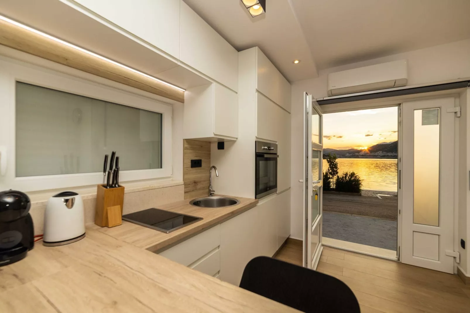 Apartments Ema -  Studio Apartment with Sea View ( Carpe Diem )-Kitchen