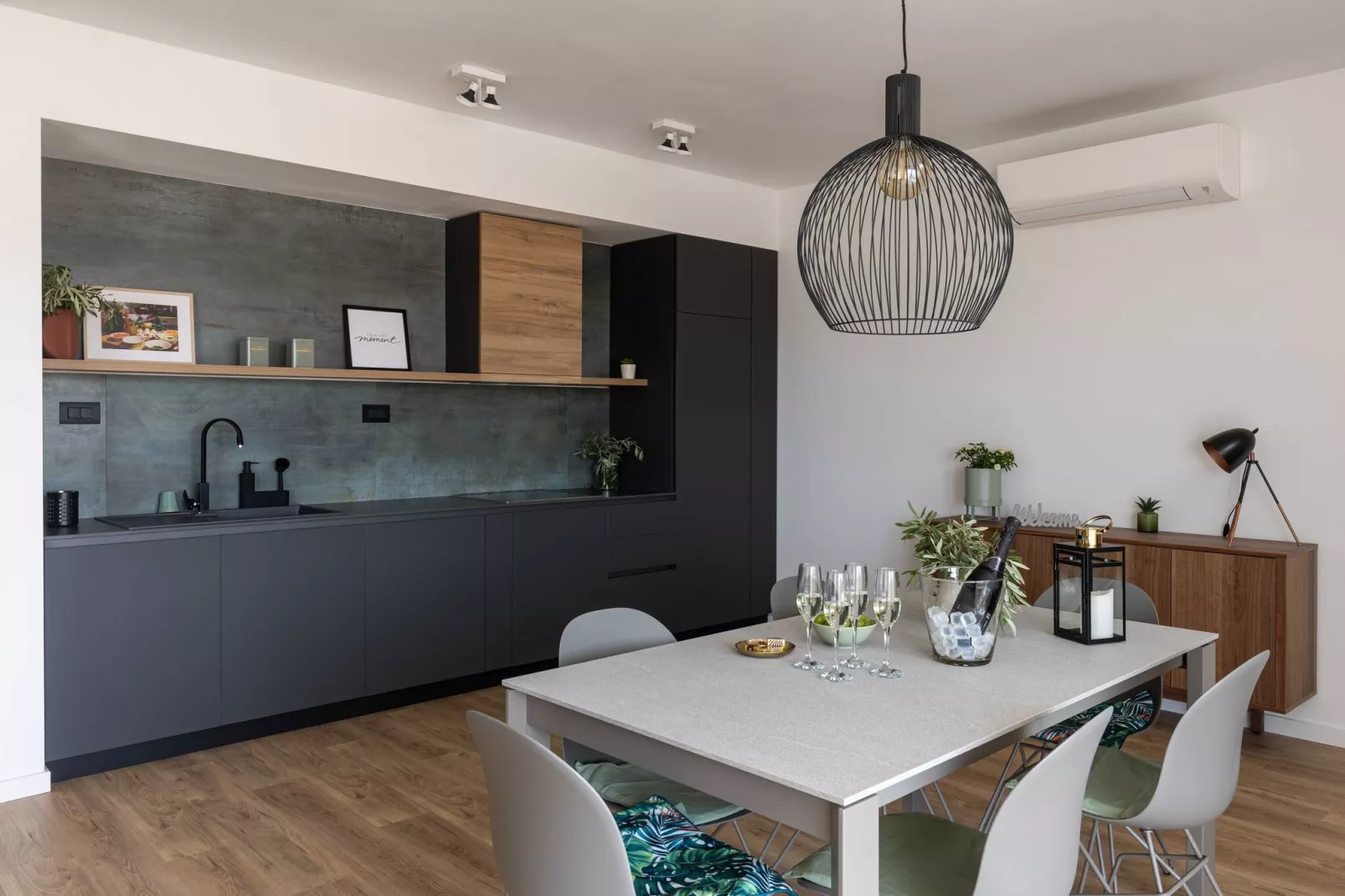 Apartments aMare - Three Bedroom Apartment with Balcony and Sea View - 2-Kitchen