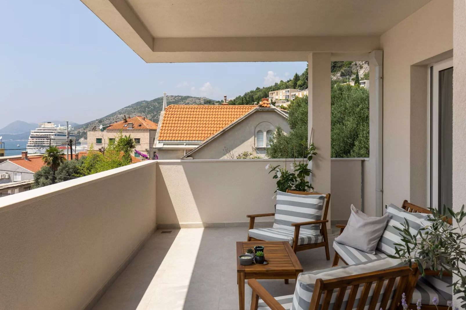 Apartments aMare - Three Bedroom Apartment with Balcony and Sea View - 2-Terrace balcony