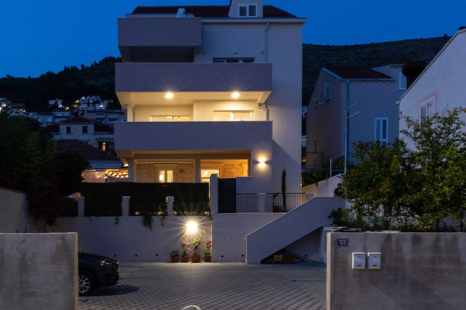 Apartments aMare - Three Bedroom Apartment with Balcony and Sea View - 2-Facilities