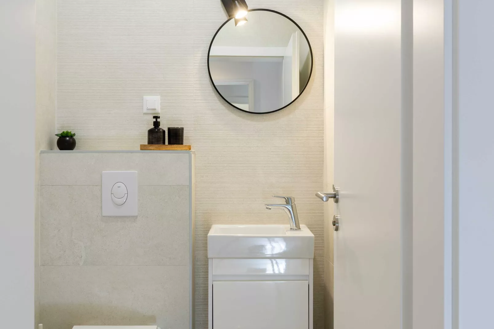 Apartments aMare - Three Bedroom Apartment with Terrace and Jacuzzi- 1-Bathroom