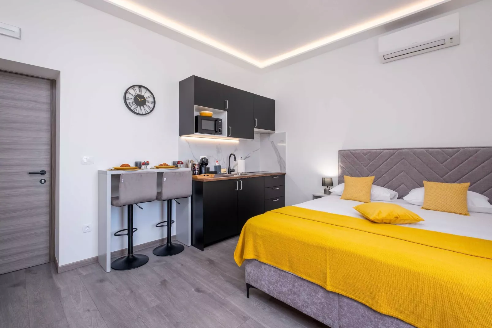 Dubrovnik Fantasy Apartments - Studio with Sea and city view - 1-Bedroom