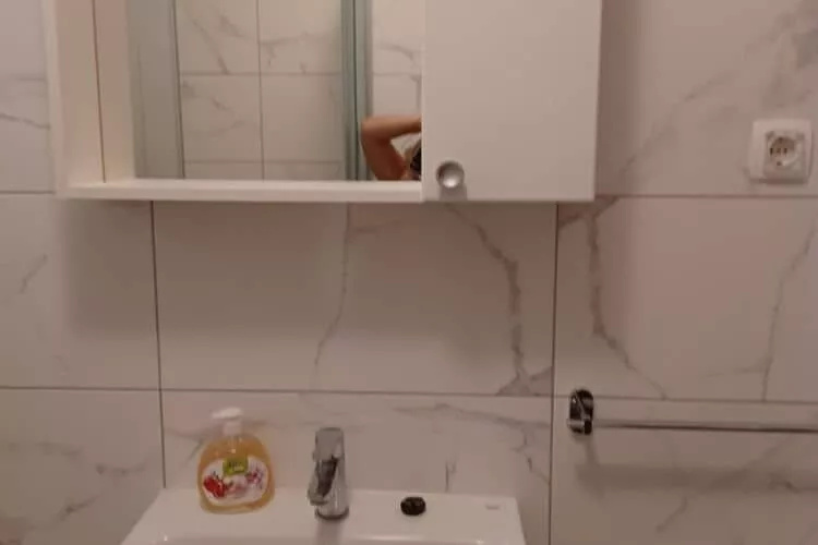 Studio Apartment Nikola - Two bedroom apartment with Terrace-Bathroom
