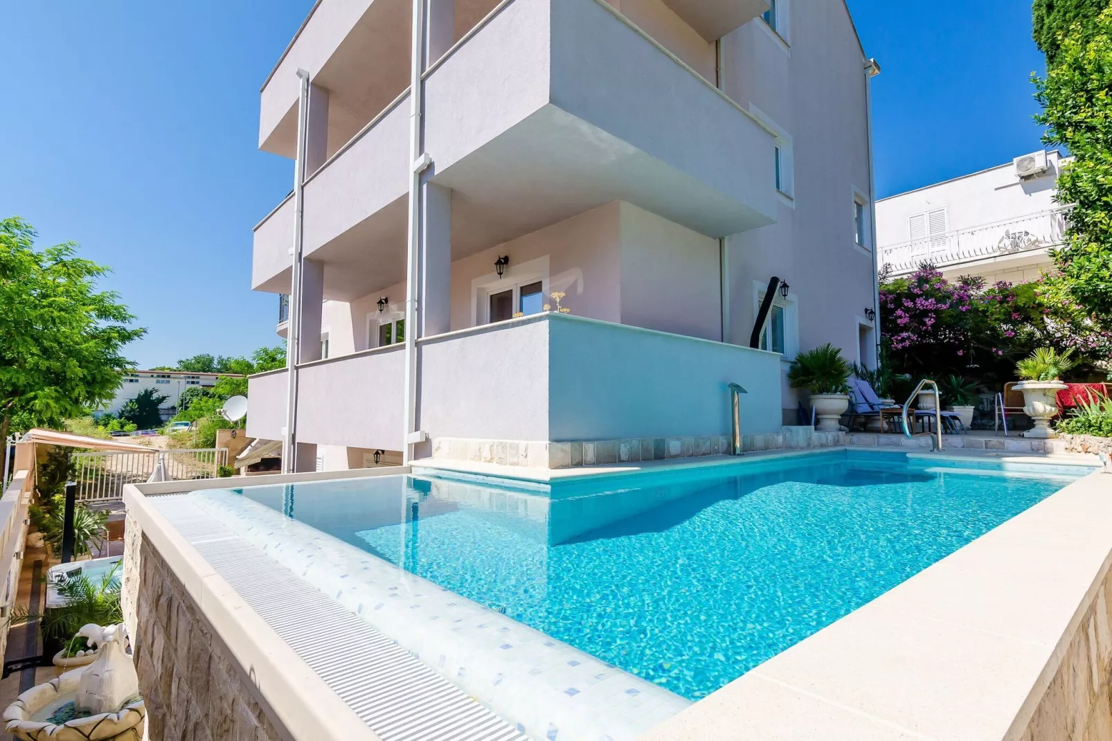 Apartments Villa Aura - Duplex studio with Balcony and shared swimming pool-Outdoor